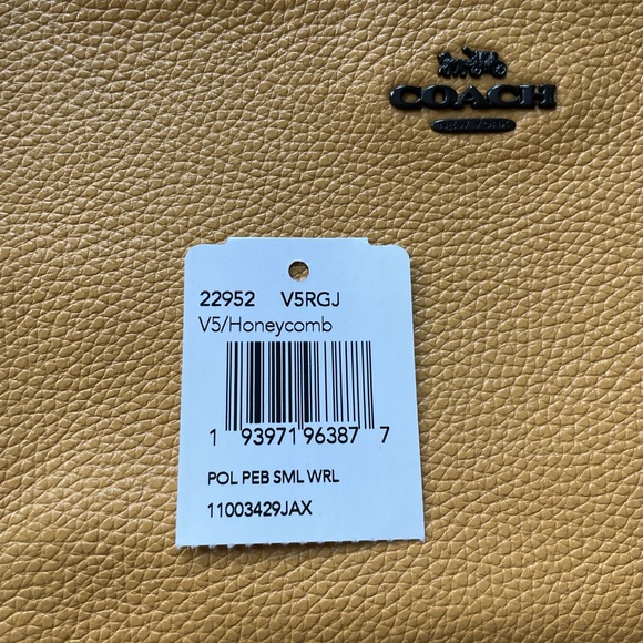 NWT Coach Small Wristlet Honeycomb - Picture 3 of 5